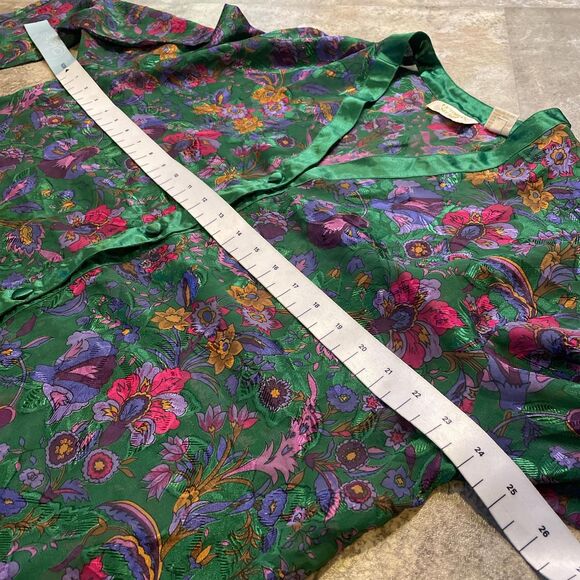 victoria’s secret vintage green floral button up sleep shirt size med/large - Picture 3 of 6